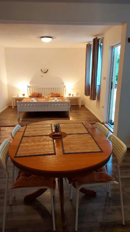 House Mesic Apartment Смолянац Екстериор снимка